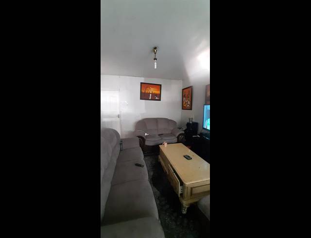 1 BEDROOM APARTMENT FOR SALE IN MUCKLENEUK